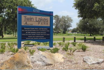 TWIN Lakes Park